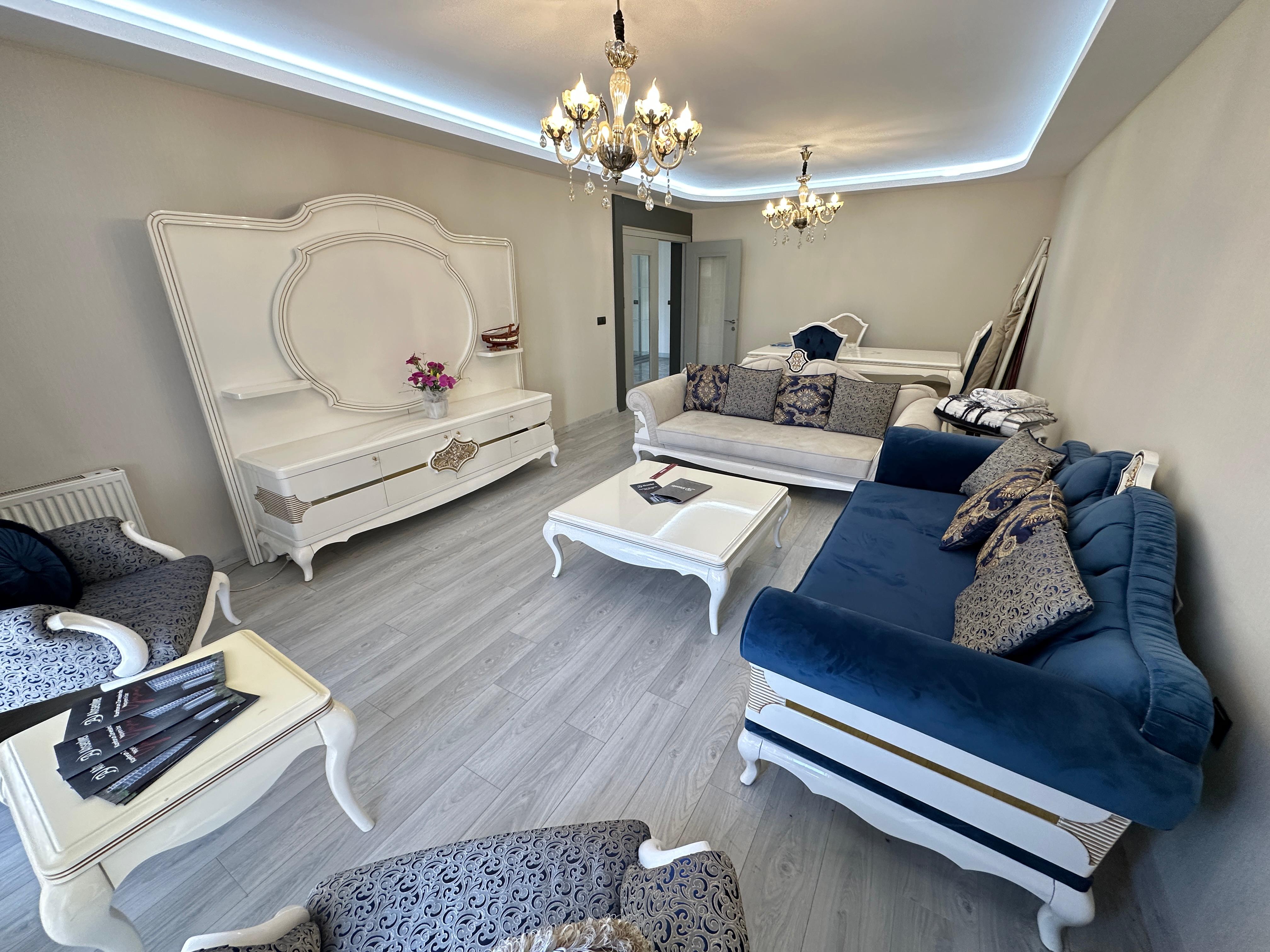 YENİ BATIDA METROYA YAKIN SATILIK 5+1 DAİRE